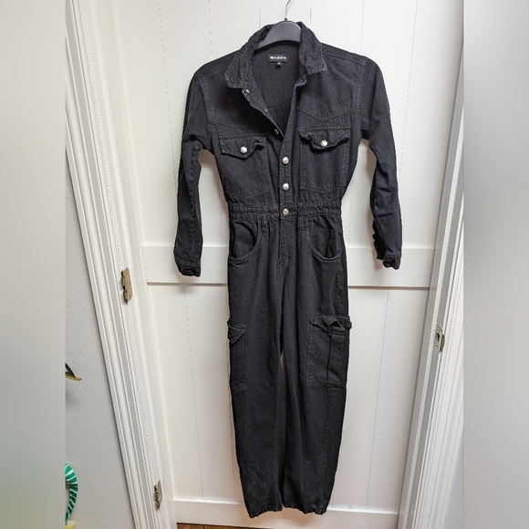 PrettyLittleThing Black Boilersuit Jumpsuit, sz 4 - Picture 3 of 5